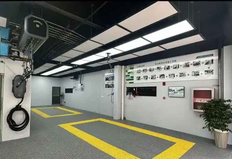 郑州汽车美容店装修：洗车工位与客户休息区布局方案